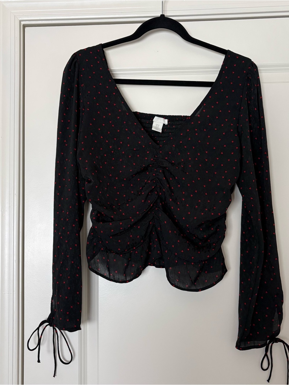 H&M Women’s Black Long-Sleeve with Red Heart Print Ruched V-Neck Blouse